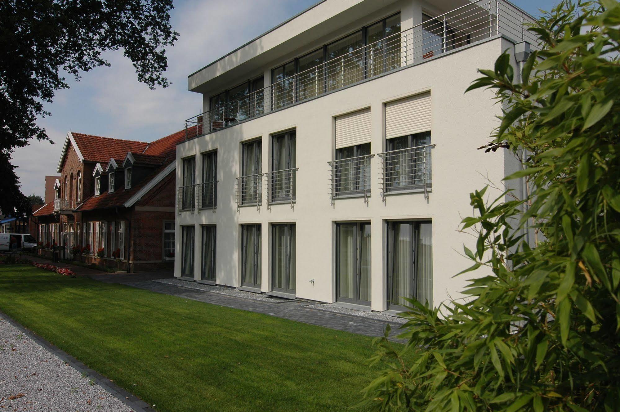 Altes Landhaus Lingen Exterior foto